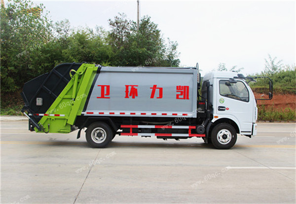 國(guó)五東風(fēng)7方壓縮式垃圾車(chē)