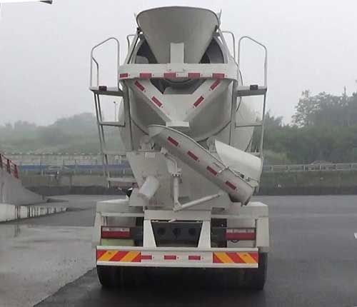 后雙橋混凝土攪拌運(yùn)輸車