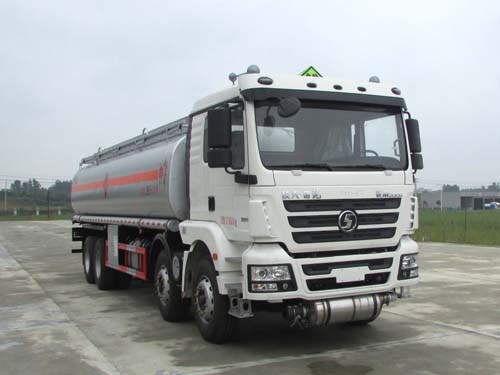 陜汽前四后八運(yùn)油車(chē)28.5立方