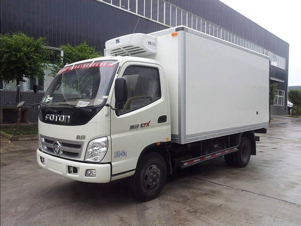 福田奧鈴4.085米冷藏車(chē)