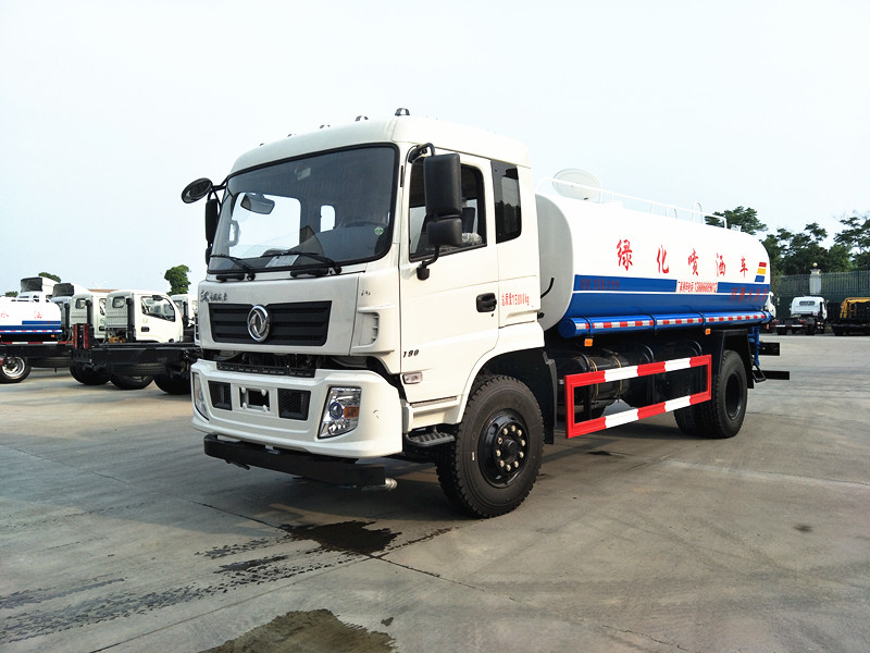 東風(fēng)專底仿天錦灑水車