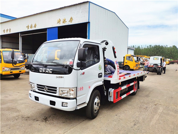 熱銷藍(lán)牌一拖二平板清障車，C證即可駕駛