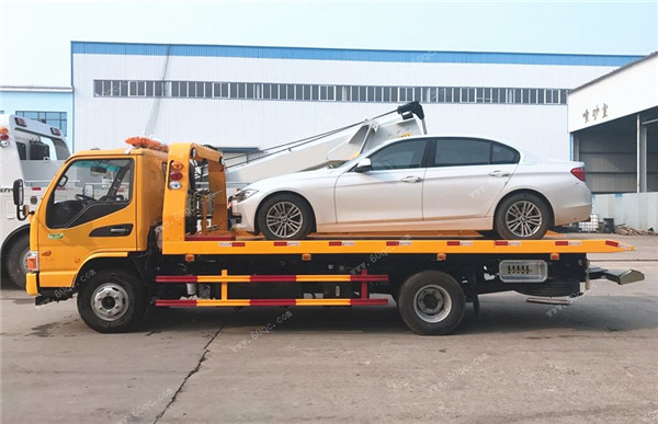 江淮駿鈴平板一拖二清障車(chē)
