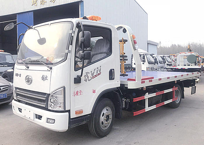 解放虎VN藍牌清障車報價，用戶已發(fā)車！
