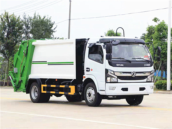 東風(fēng)凱普特K7壓縮垃圾車(chē)
