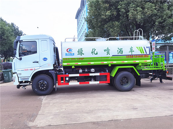 國(guó)六東風(fēng)新款D3L灑水車