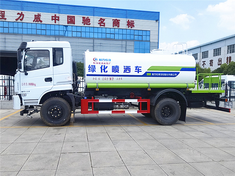 東風(fēng)商用CL6灑水車