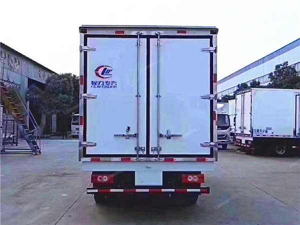 福田奧鈴捷運(yùn)國(guó)六冷藏車